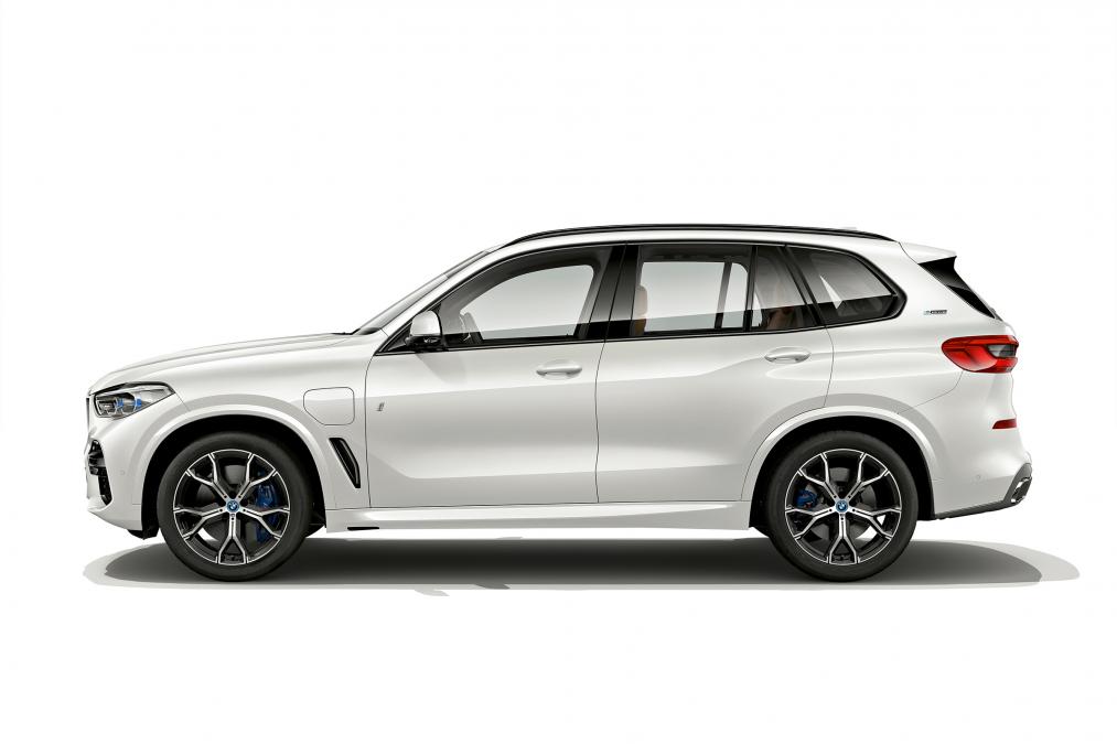 BMW X5 hibrit https://img.huglero.com