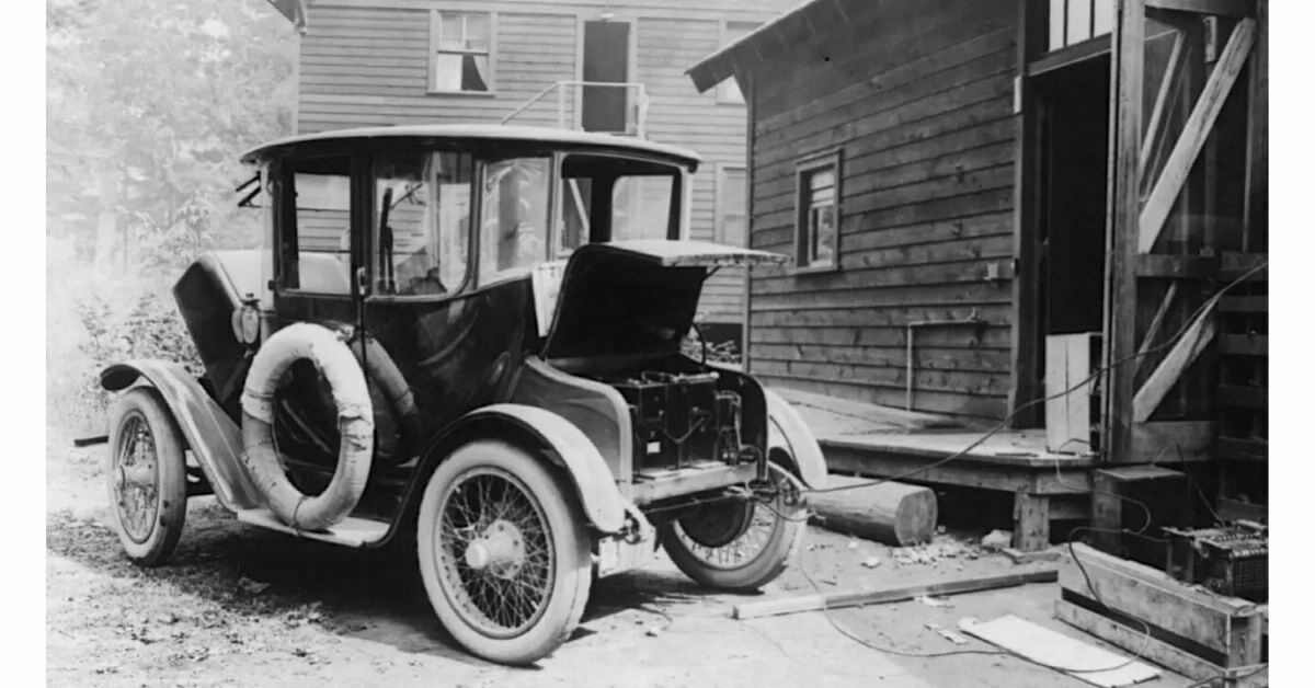 İlk elektrikli araba https://huglero.com